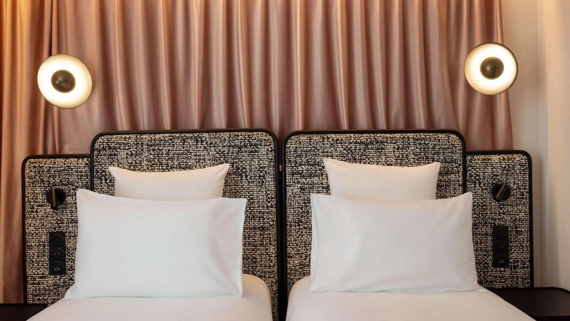 Hotel Maison Hamelin - Handwritten Collection