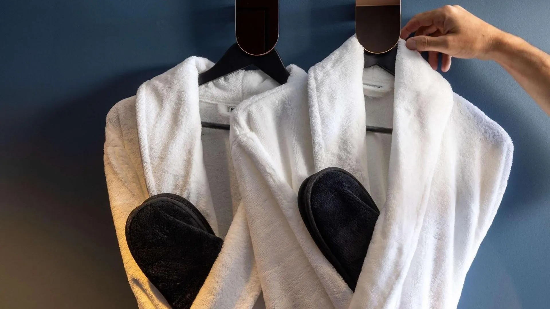 Maison Hamelin - Handwritten Collection 4* باريس